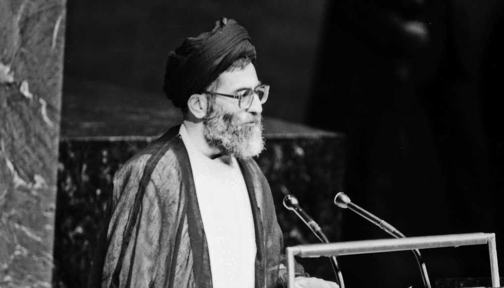 Abolfazlbh_313's tweet photo. از رهبر شهید و شهید رئیسی تا امروز؛
حضور ایران در  مجمع عمومی سازمان ملل، روایت عزت، استقلال و مقاومت بوده است 
چه خوب است رئیس‌جمهور در نیویورک، ادامه‌دهنده همین مسیر و نماینده صدای ملت ایران باشد https://t.co/wFxV4YZfL5