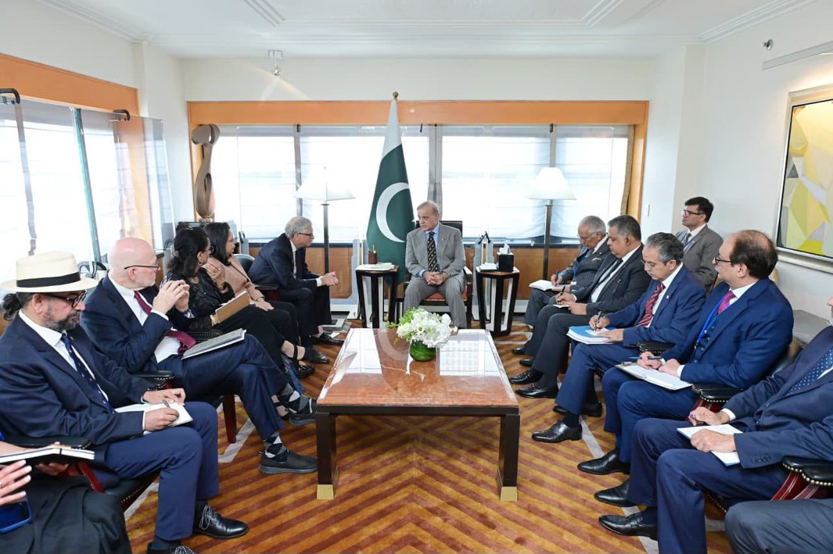 RealAdilAslam's tweet photo. Prime Minister Muhammad Shehbaz Sharif met Mr. Bill Gates, Chair of the Gates Foundation on the sidelines of the 81st Session of the United Nations General Assembly (UNGA 2026) Session. New York, 23 September 2026. @CMShehbaz https://t.co/91NuHtVn7M