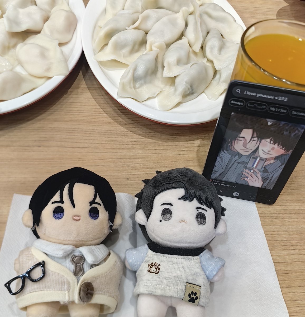 nachoo3o's tweet photo. 🥟
#원투텐 #1to10 https://t.co/YoEZZf4a7s