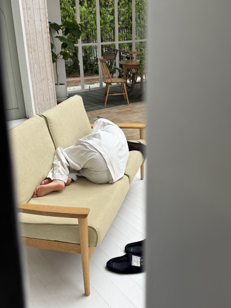 harajuku_king_'s tweet photo. 合法盗撮

#盗撮は犯罪です
#僕は仕事です
#SODstar
#本庄鈴
#天神羽衣
#カレンダー撮影 https://t.co/TMqx9BgMqE