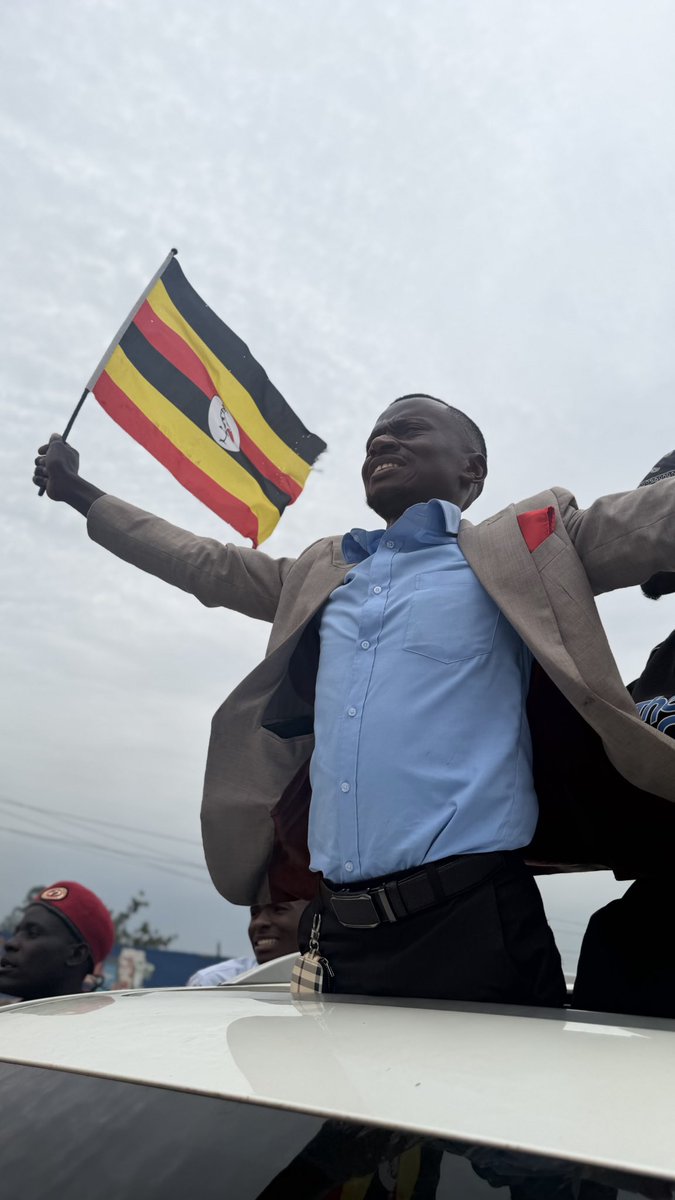 HonNkeretanyi's tweet photo. Thank God it’s a new day. Good morning Uganda 🇺🇬
#PeoplePowerOurPower https://t.co/kt446TbcHx