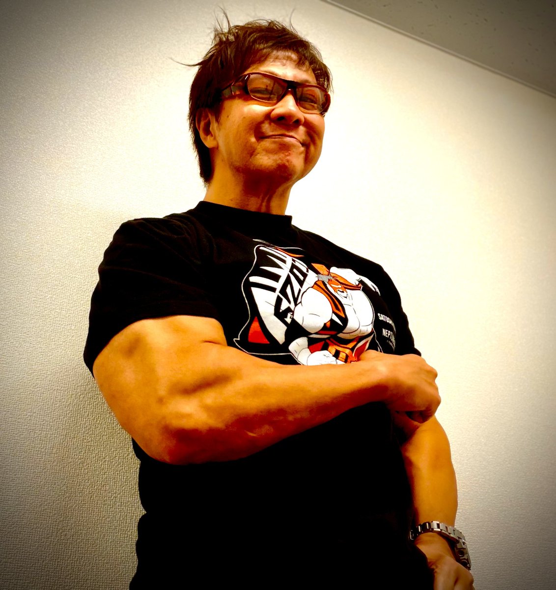 cozy_lariat's tweet photo. こんにちは。

午前中は、のんびり過ごしました。

昨日の余韻があって…やっぱりサイン会とかイベントが大好きです。

もともと「人の喜ぶ顔を見るのが好き」なので、私と会って喜んで下さるとか、本当に幸せを感じます。

「プロレスラーで良かった」です。

もう午後ですが、元気に頑張ります。 https://t.co/UBALAu5bxv