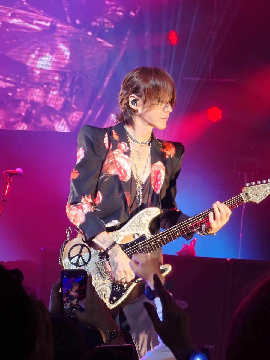 KqyxwaaCAfTpBBS's tweet photo. もう1つ美しい杉様あった✨ https://t.co/k7yf7Uspll