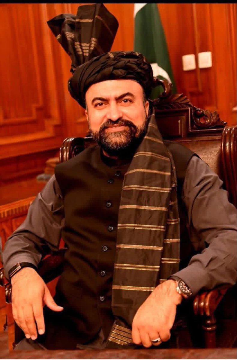 PakSarfrazbugti's tweet photo. پشتون کلچر ڈے کے موقع پر بلوچستان سمیت دنیا بھر میں آباد پشتون برادری کو دلی مبارکباد پیش کرتا ہوں۔ پشتون ثقافت اپنی مہمان نوازی، رواداری، بہادری، بھائی چارے اور انسان دوستی کی شاندار روایات کے باعث ہماری مشترکہ تہذیبی میراث کا اہم حصہ ہے۔ بلوچستان مختلف اقوام، زبانوں اور ثقافتوں کا حسین امتزاج ہے اور یہی تنوع ہماری اصل قوت ہے۔آئیں اپنی ثقافتی روایات اور اقدار کو نئی نسل تک منتقل کرتے ہوئے امن، اتحاد اور باہمی احترام کو مزید فروغ دیں۔