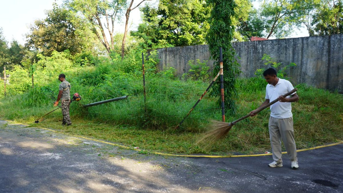 GC_BILASPUR's tweet photo. Under the Swachhta Hi Seva (SHS) Campaign-2026, the cleanliness drive continued at GC CRPF Bilaspur on 17 Sep, 2026, marking the 5th day of the campaign personnel actively carried out cleanliness and sanitation activities at the identified locations within the campus. https://t.co/U3CoFz2PVK