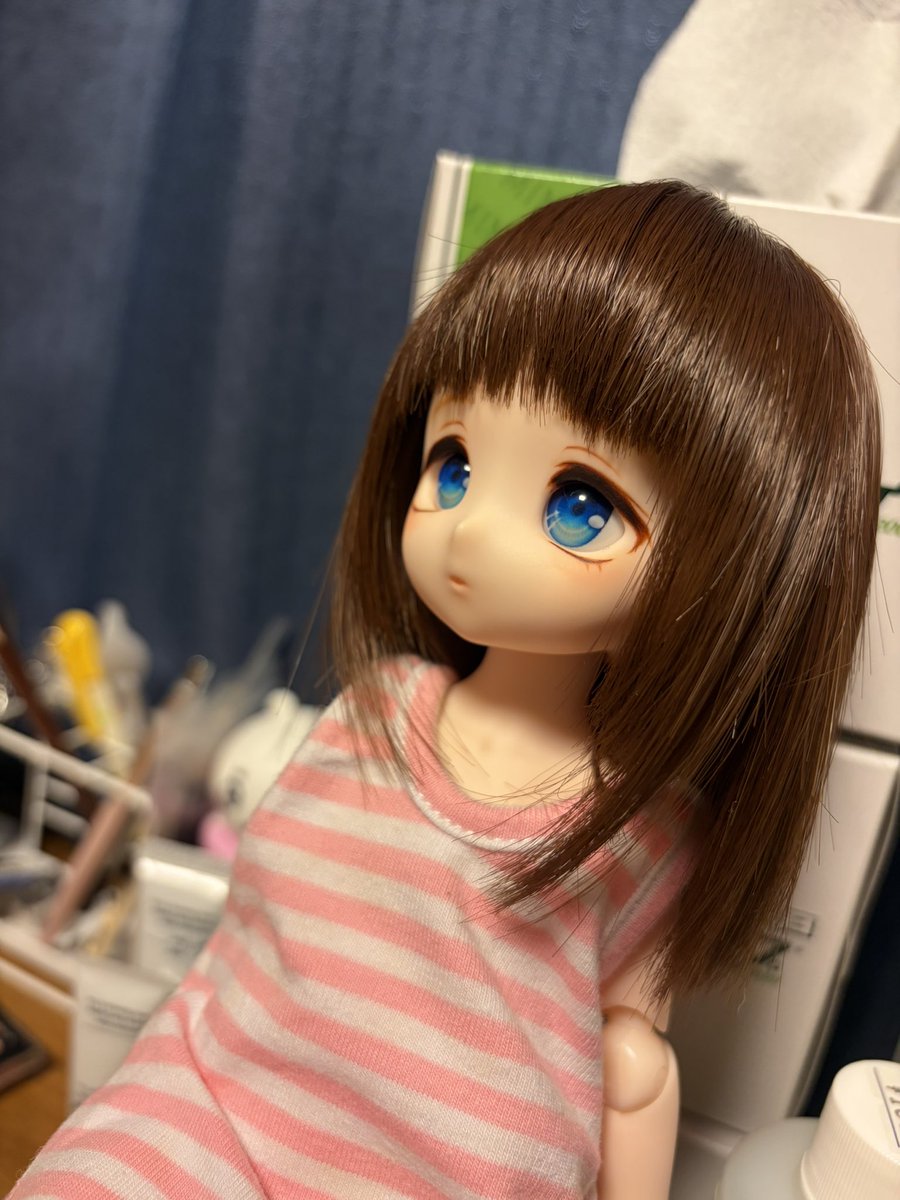 neko_115chan's tweet photo. ※ウィッグ無しの画像含む

toppiちゃんカスタム完成したけれどお洋服が間に合わずMDDのシャツをとりあえず着せてみた
先にPCでイメージを作ってから水彩色鉛筆で下書きしてというやり方に変えたら全然早く作れた
次は小さいヘッドでがんばろ https://t.co/ExiKscNzgk