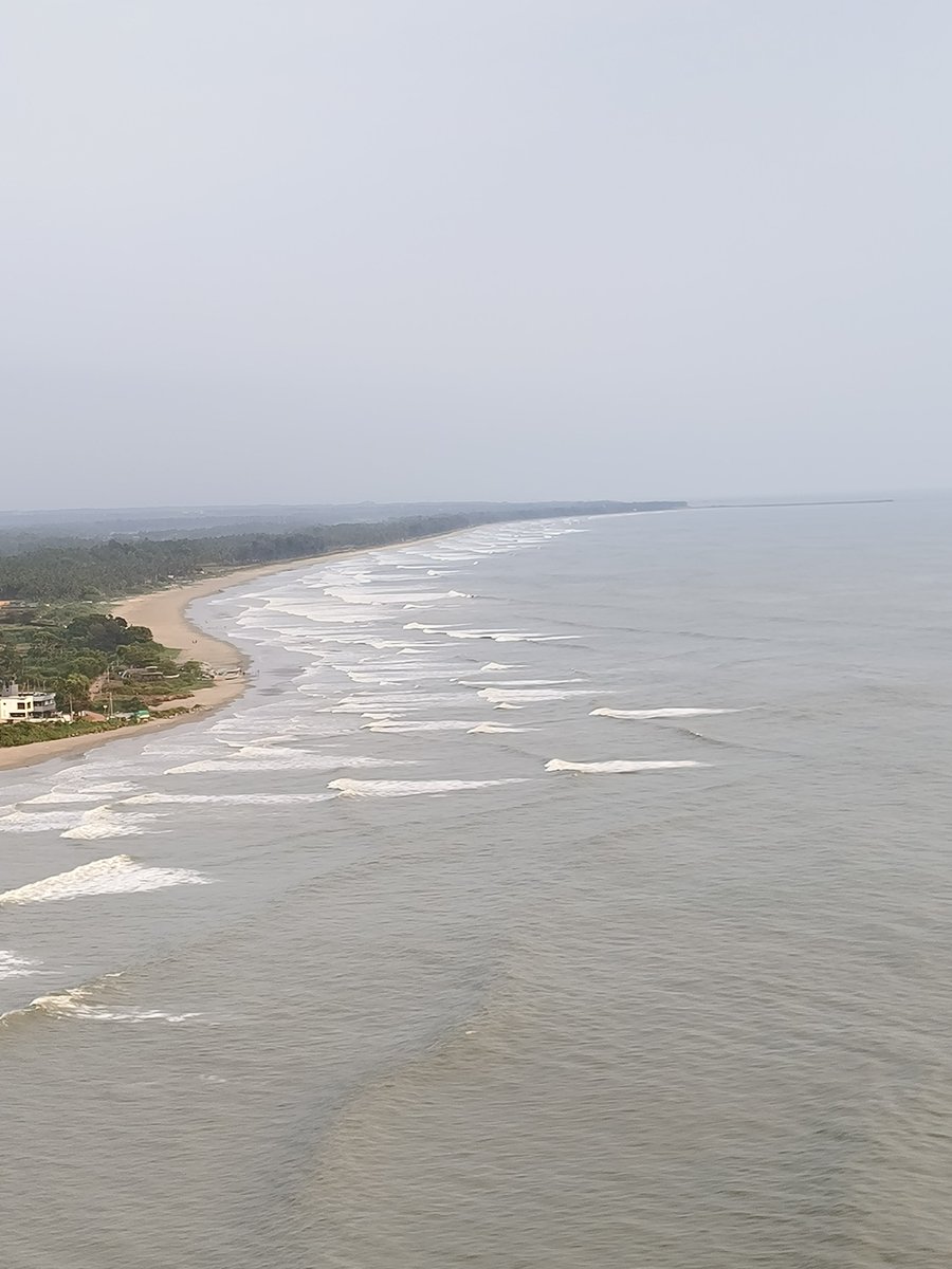 allikkulam's tweet photo. It’s Water Wednesday!

Time for favourite water shots 🌊

#theme_pic_India_nature

Murdeshwar Beach, Uttara Kannada https://t.co/xT1djRgwXJ