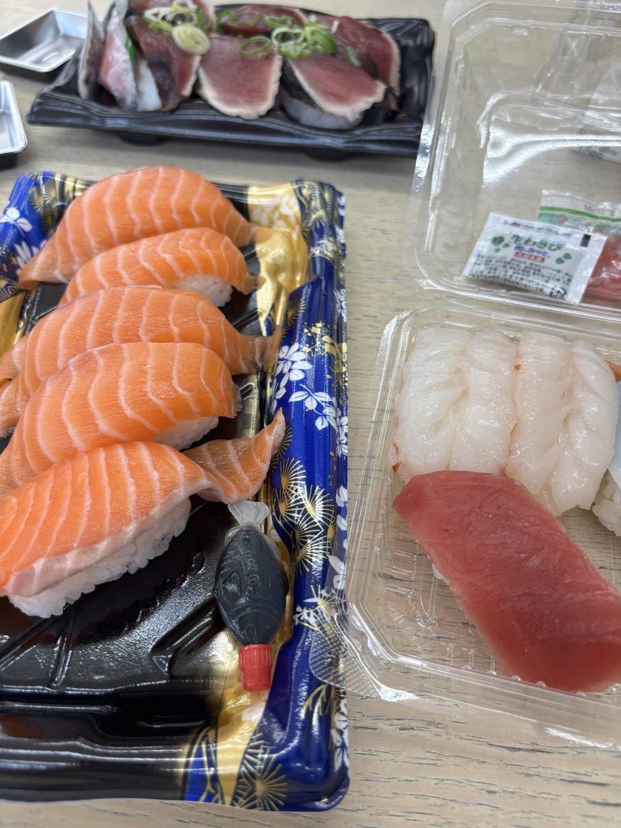 deLLLLta__'s tweet photo. バカうま https://t.co/aHuPZpUAKL