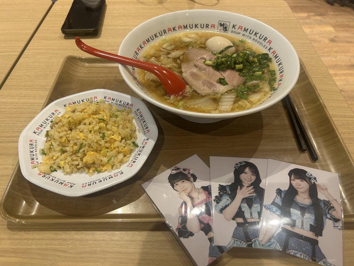 hpy_island's tweet photo. 5日間でラーメン4杯はさすがに反省
摂生します() https://t.co/atzzZZWlIL