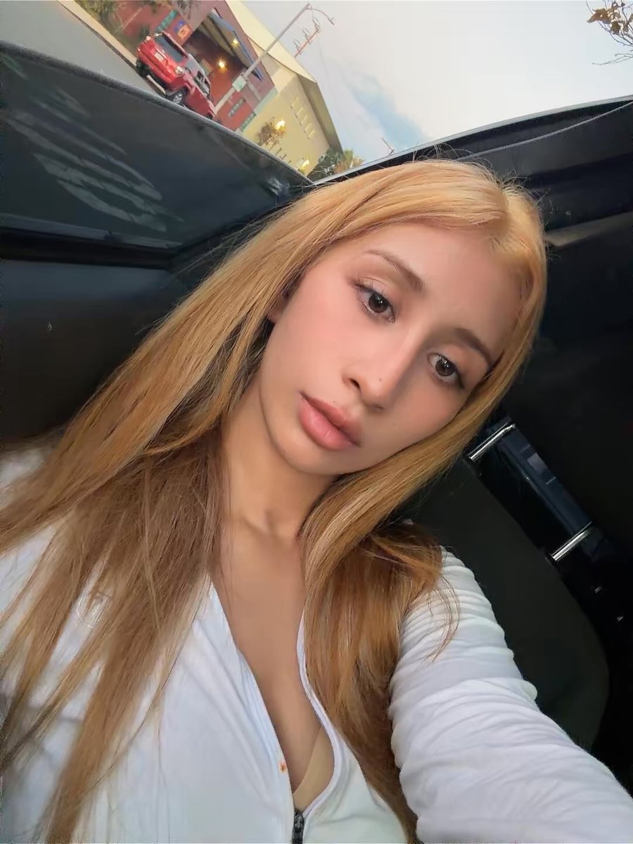 Luna_anaa_'s tweet photo. New on here #contentcreater #nwfs #onlyfansmodel https://t.co/95tRdupbRx