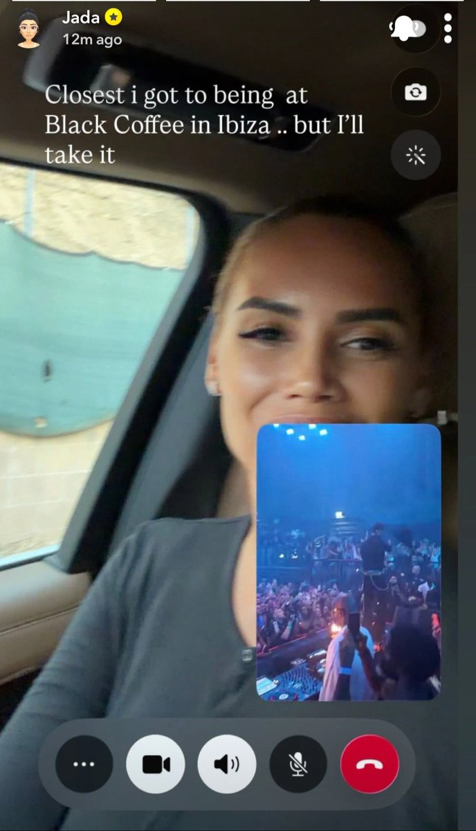 Elozino__'s tweet photo. Jada P watching her MAN Wizkid perform at Club UNVRS Ibiza on a video call .❤️🔐 https://t.co/HBzZ6dFlVk