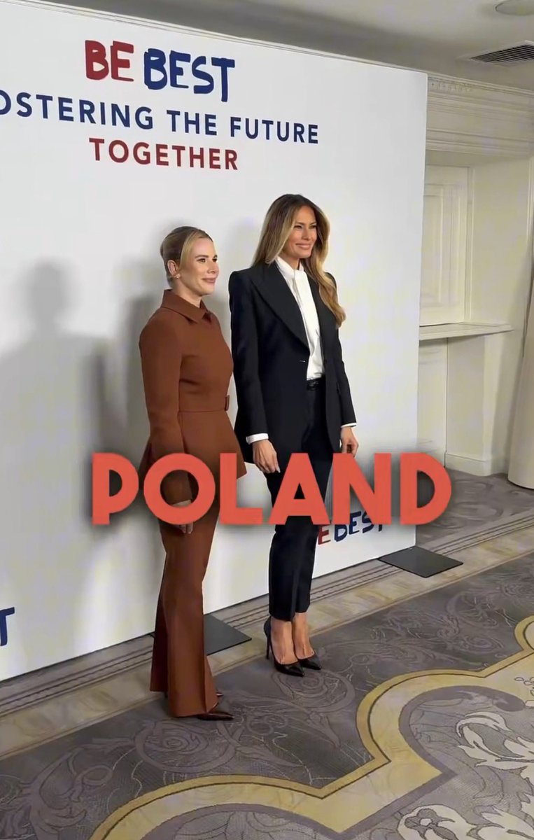 KarolPopieramy's tweet photo. 💥Olśniewająca Pierwsza Dama Marta Nawrocka z Melanią Trump podczas spotkania z Pierwszymi Damami w NYC😎🇺🇸 https://t.co/v8PaafmpKN