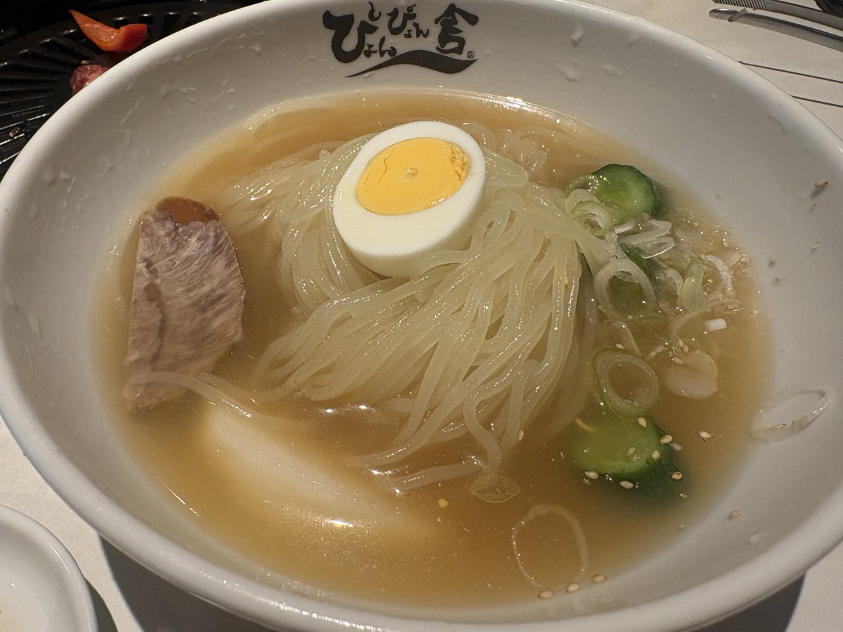 rinamimisun's tweet photo. 前沢牛と盛岡冷麺食べた！！！！
想像を軽く飛び越えていく美味しさでした……また来たい🤤🤤🤤 https://t.co/fic9A0AyXv