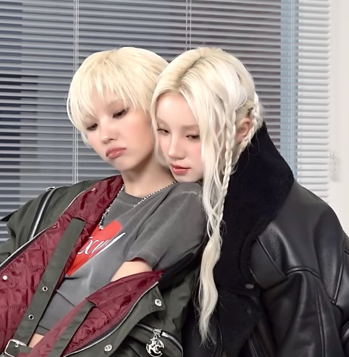 latataa23's tweet photo. happy birthday to soyeon’s wife 🥰💗 https://t.co/Lz87gIgQT2