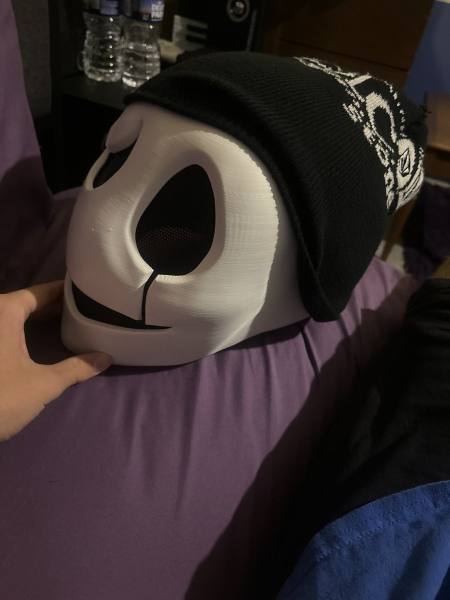 hydraboi8's tweet photo. Wanted to post something but wasnt sure what to post so heres a random bit of photos lol

also that eye at the end is mine https://t.co/AzxWqDcAhX