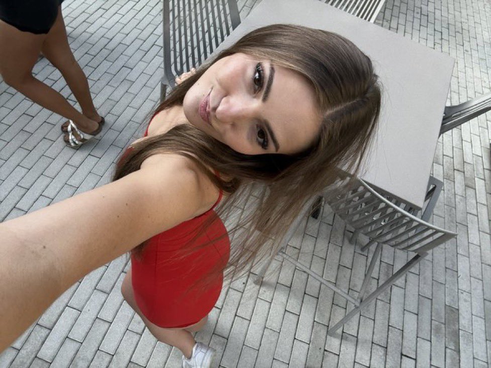 bratkaitlin's tweet photo. Let Mommy begin your brainwashing. By the time I'm finished, you'll crave it completely... 

Your mind will be blissfully empty—no thoughts of your own, only blissful obedience to Mommy~

#Anydesk #kidslox #salfeld #teamviewer #Techdom #APK #phonecontrol📵🔥 https://t.co/eAY8urxCl4