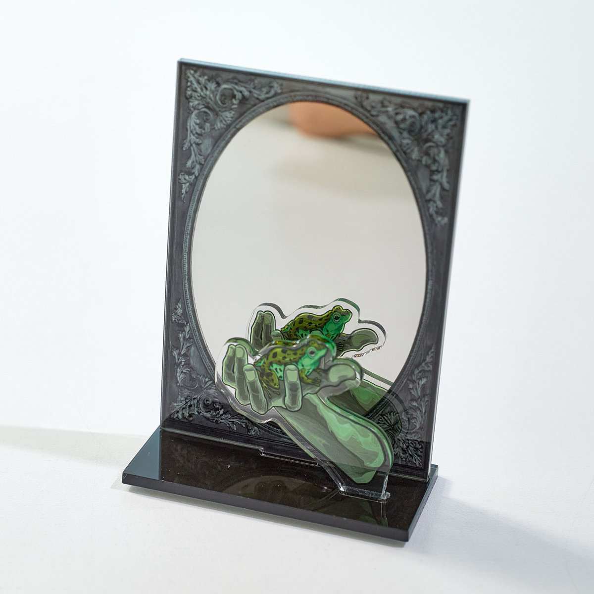 allthatprint_JP's tweet photo. 隠されたモンスターを探していますか？

マジックミラーアクリルスタンド
🧙 https://t.co/iJD6nyO1dY https://t.co/yrUe9ADRTL