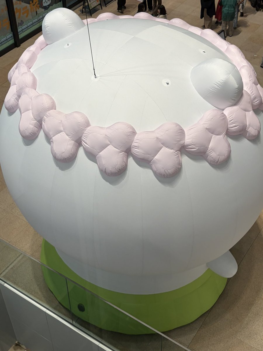 ry0_033's tweet photo. ちいかわの後ろ https://t.co/7qj8F3wiBu