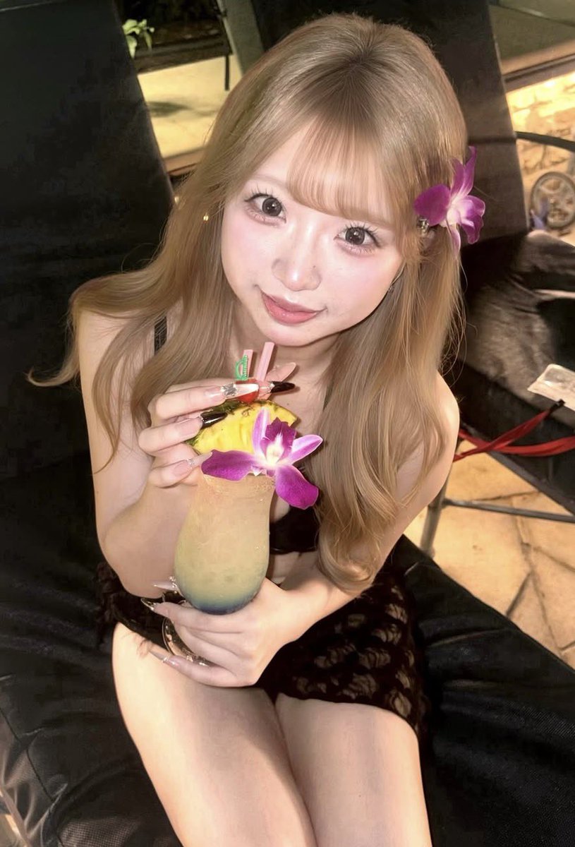 coli2654's tweet photo. この♀  くっさ   ッ💓💓💓💓

ムチムチの太ももで、チン媚誘惑してんだろ💓💓
チン添え目隠しとかしたらめっちゃムラつく💢💢💢💓💓💓

 #おなぺ  #オナペ https://t.co/SrEoRJdPbr