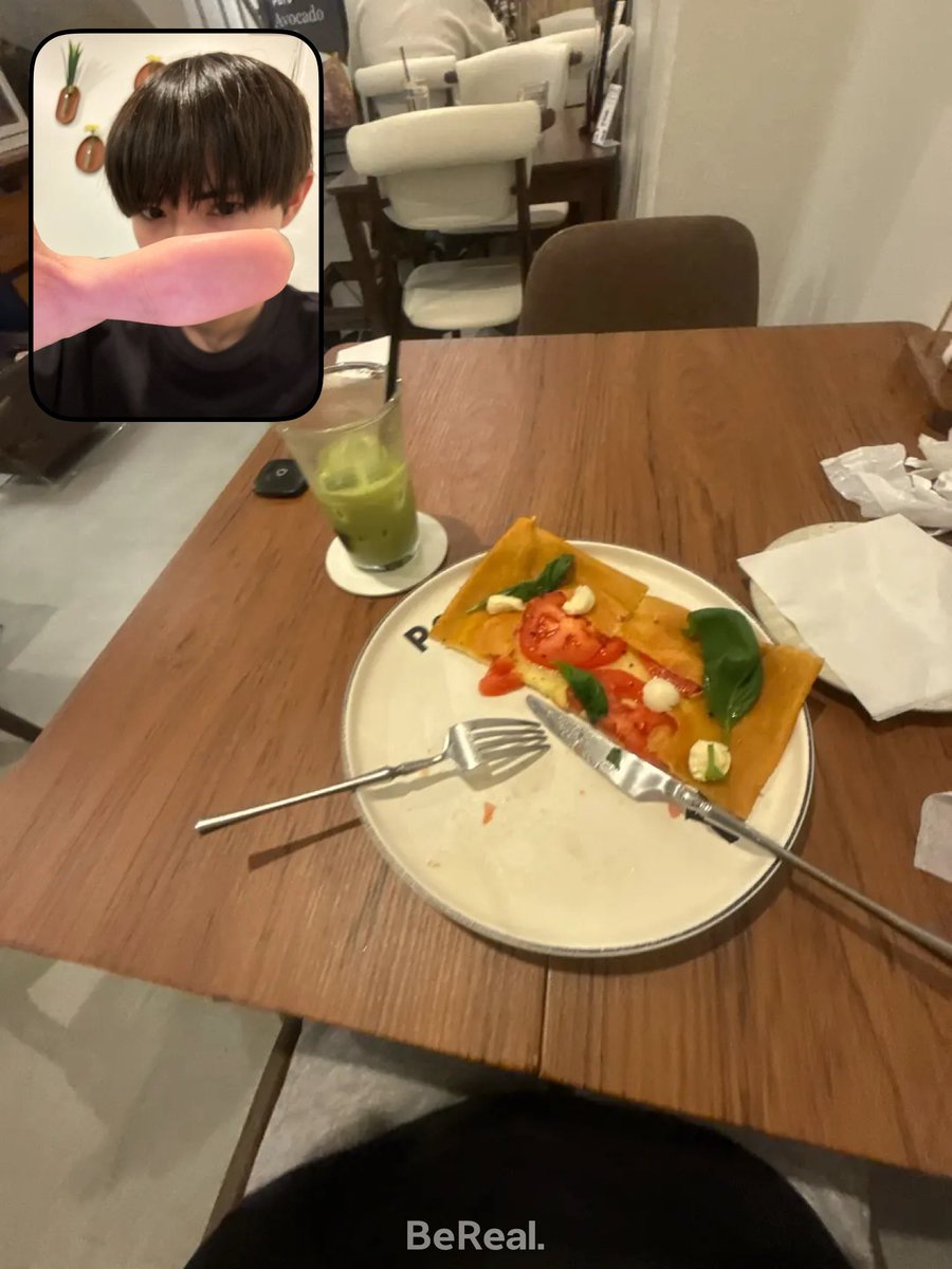 niknik29292929's tweet photo. ぼっち飯🥺 https://t.co/wn7q7RFGbf