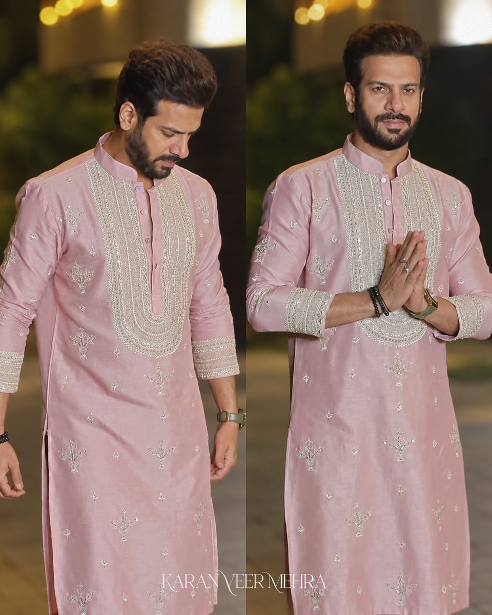 Jess41053210's tweet photo. Happy Wednesday 🌸✨
May you keep shining the brightest. Have a fab day 🤍

#KaranVeerMehra 
#Kvmnation 
@KaranVeerMehra https://t.co/ZsgZGL5Nof
