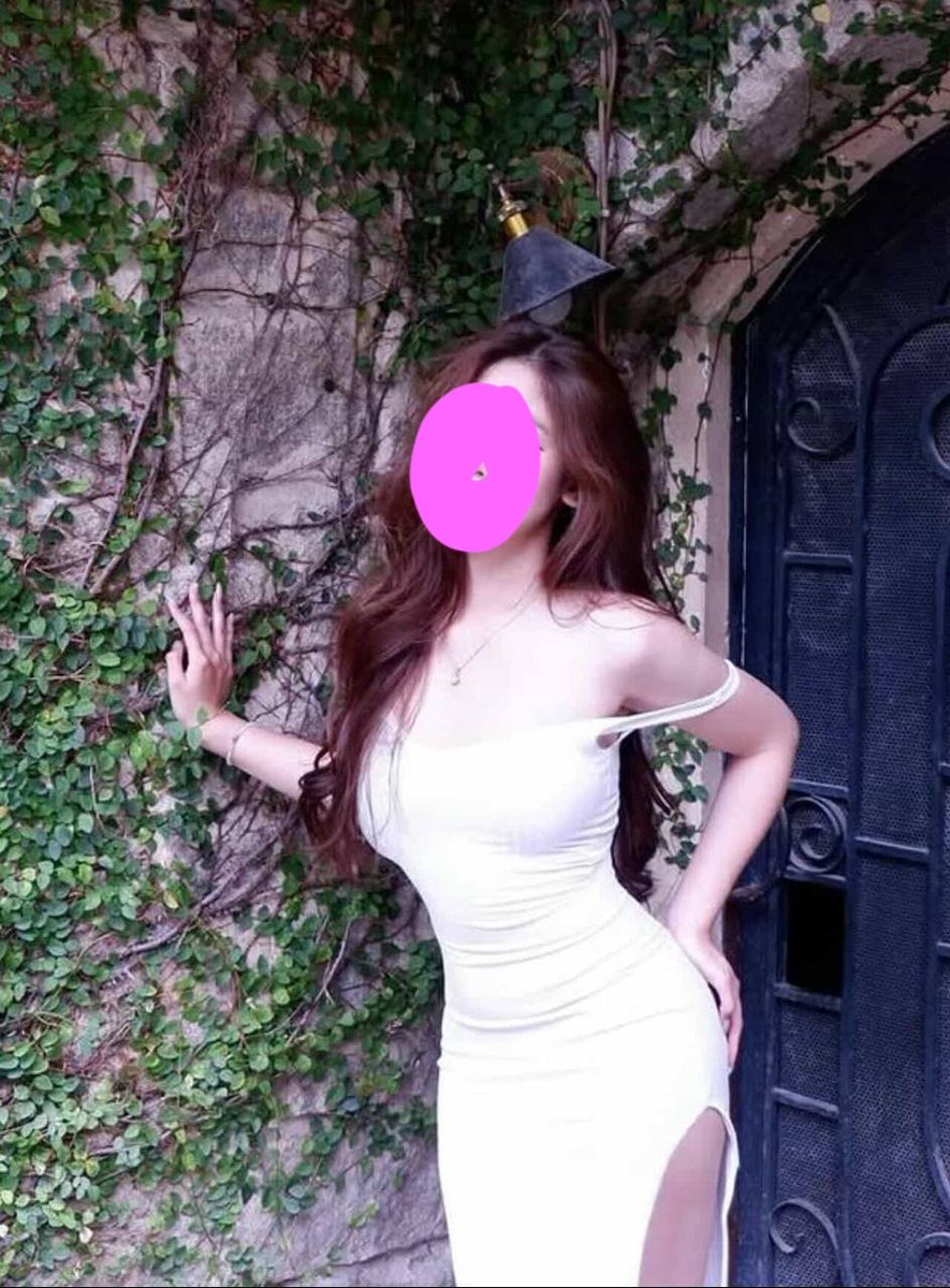 thuhlocd's tweet photo. Đi uống cafe th cũng nứng🫢 https://t.co/6NPx3n5WLC