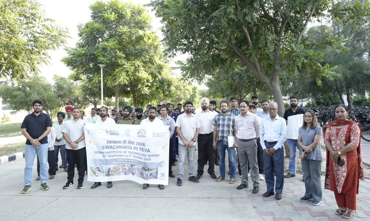 iitrpr's tweet photo. Swachhata Hi Seva 2026 begins at IIT Ropar.

Swachhata Pledge taken by all, followed by an Awareness Rally on campus under Jan Bhagidari.

#SwachhataHiSeva #SwachhBharat2026 #SHS2026

@MoHUA_India  @EduMinOfIndia @SwachhBharatGov @swachhbharat @MoJSDDWS @SwachhEduMin @iitrpr https://t.co/j3cs78afaq