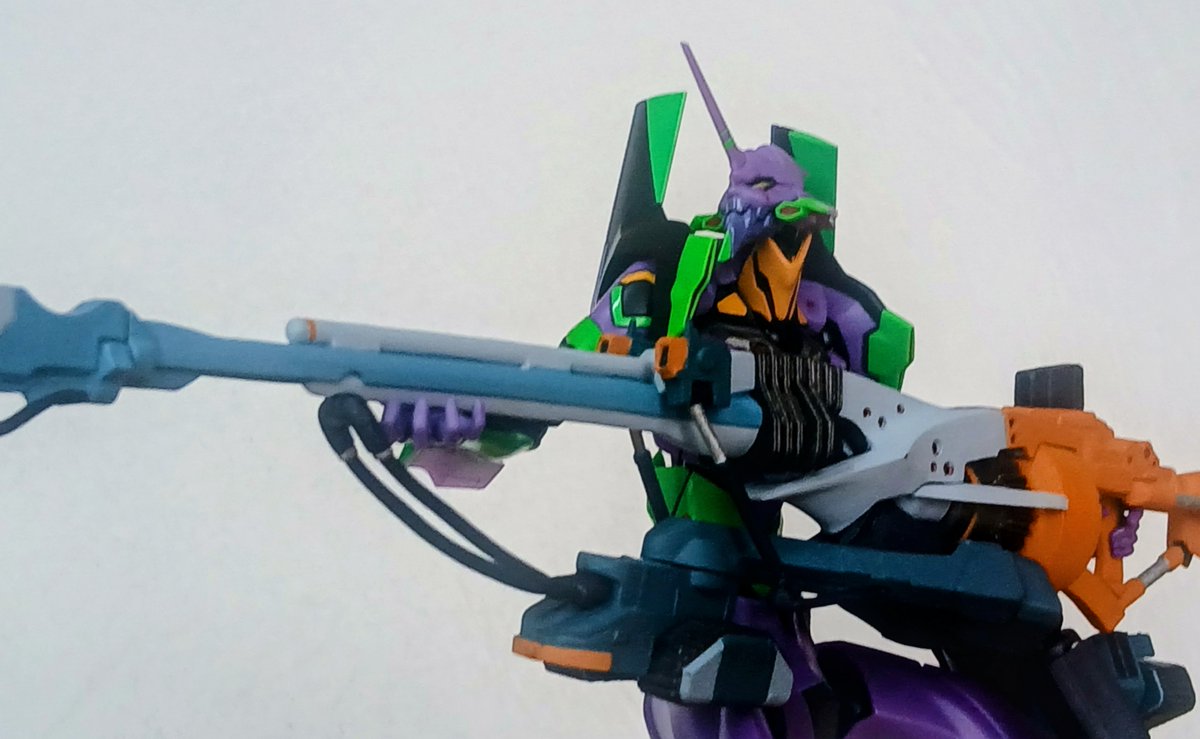 Desunutz1's tweet photo. Mechtember day 22
I love the eva 01,no other organic desing on the mecha genere looks as good like him,it's just iconic,the robot spirits  IT'S ONE OF THE BEST FIGURES OF THE EVA 01,the articulation it's amazing,and has tons of accesories,it's really that good.
#toyphotography https://t.co/a9WtBacqD0