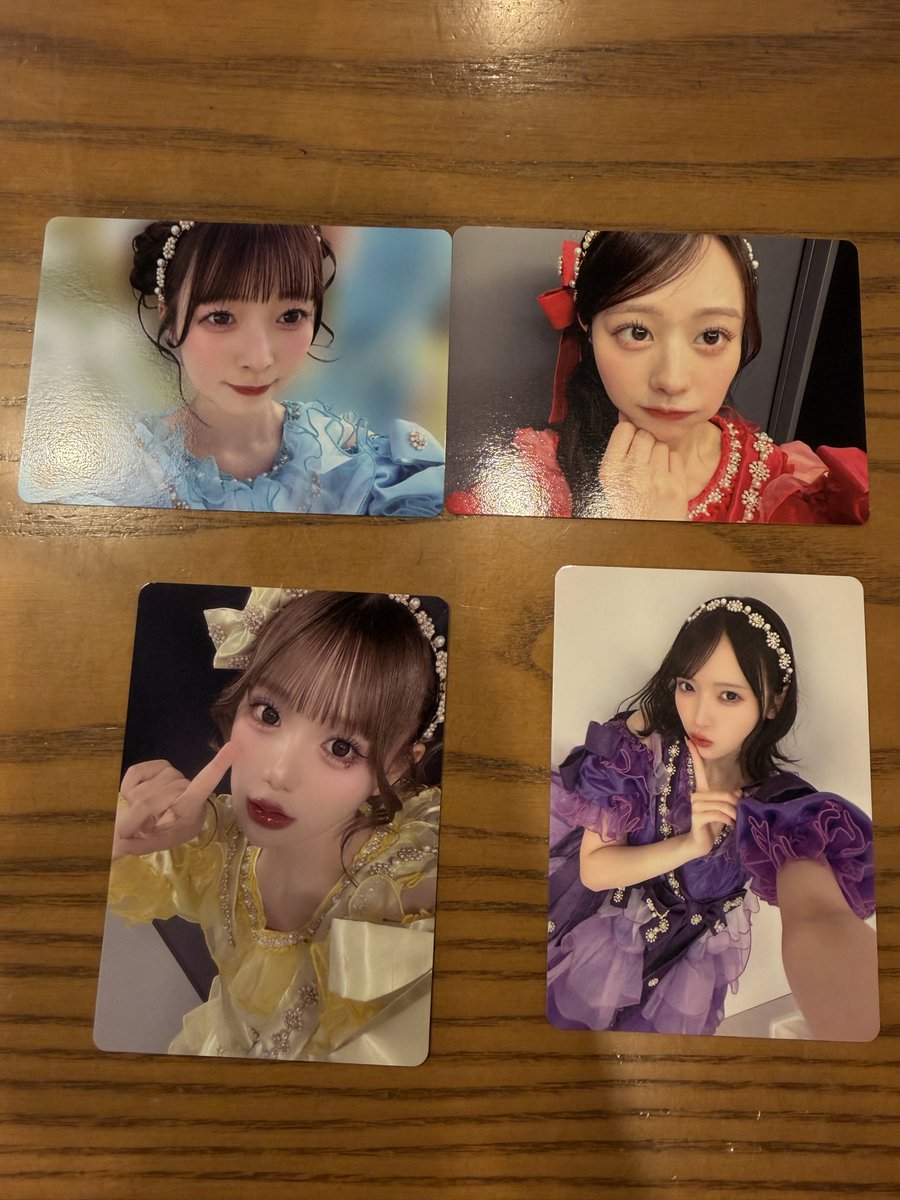 fukady_2006's tweet photo. きゅーすと ランダムトレカ 交換

譲:ver.15❤️💛💜🩵
     ver.16💛💜🩵🩵
     ver.17💛❤️💙🧡💜

求:同種板倉可奈💚(4枚目以外)

本日横アリにてお取引希望ですが、お見送り会に当選したため終演後はお時間いただきます。

よろしくお願いします🙇‍♂️

 #きゅーすと交換
 #キュースト交換 https://t.co/KWiqeIjY5k