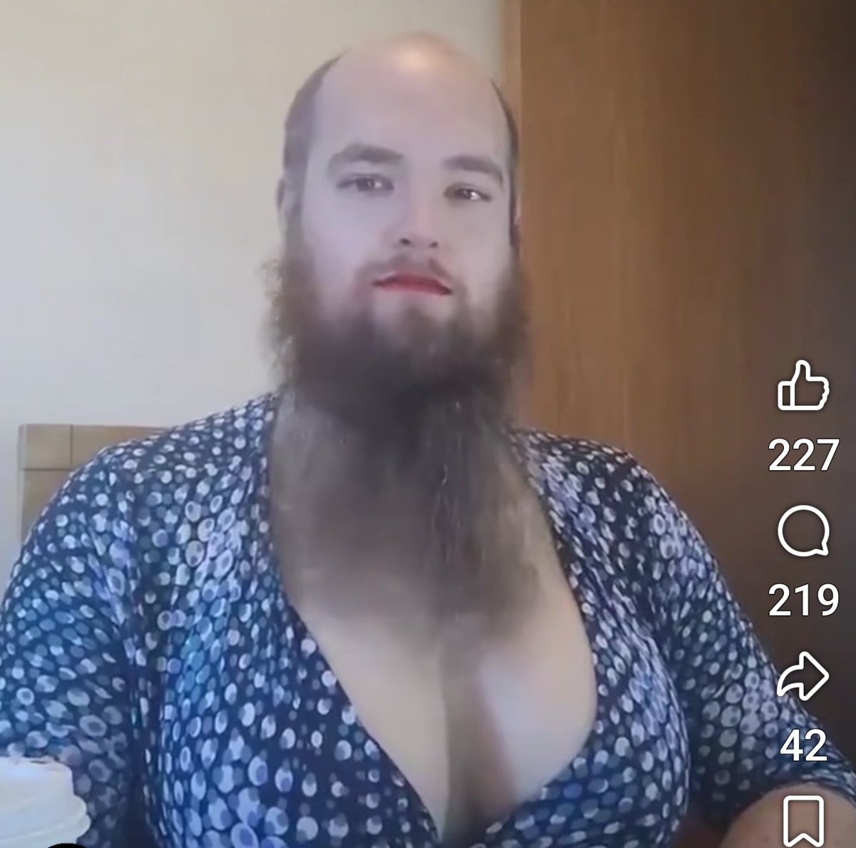 mikeerwydd1968's tweet photo. This is Matt Rattley, a biochemistry lecturer and tutor at the University of Oxford....i give up. https://t.co/H1Ox2A34S4