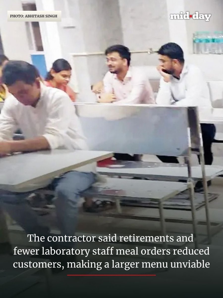 mid_day's tweet photo. The Maharashtra FDA headquarters canteen has gone from serving idli, dosa and full meals to offering mainly tea, coffee, packaged biscuits and omelette-pav.

The contractor attributed the pared-down menu to fewer staff, retirements and a sharp decline in meal orders after COVID. Samosas, which were available until a few months ago, have also been discontinued.

✍️: Abhitash Singh

Read more: https://t.co/f7dQ4VNVr4