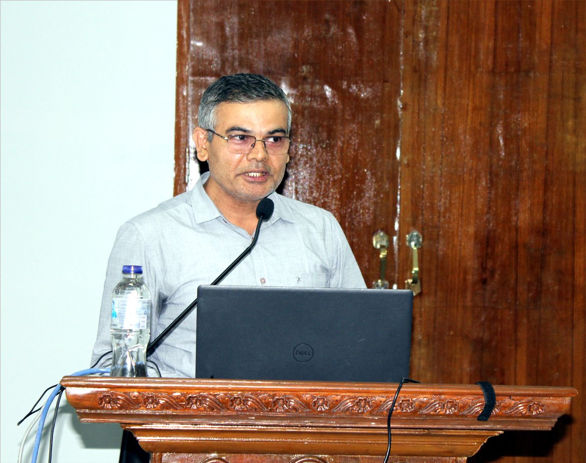 bose_institute's tweet photo. BI observes Closing Ceremony of Hindi Pakhwada on 22.09.2026 at its Unified Academic campus, Salt-Lake. Shri Dilip Kumar Mishra, In-charge, Medical Physics from Chittaranjan National Cancer Institute, Kolkata delivered a presentation on 'Evolution of Radiotherapy.' @IndiaDST https://t.co/LJ5jNlyMLL
