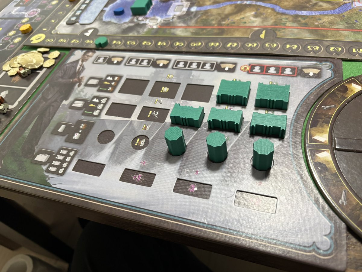 hm_roki's tweet photo. 昨日のボドゲ会:バラージ
コロラドマップで一戦、レーフワーテルで一戦のタイマン戦を二戦
コロラドの方は機械ザクザク、レーフワーテルの方は外注で機械をだいたい売っぱらってカツカツ https://t.co/dncni38vnU