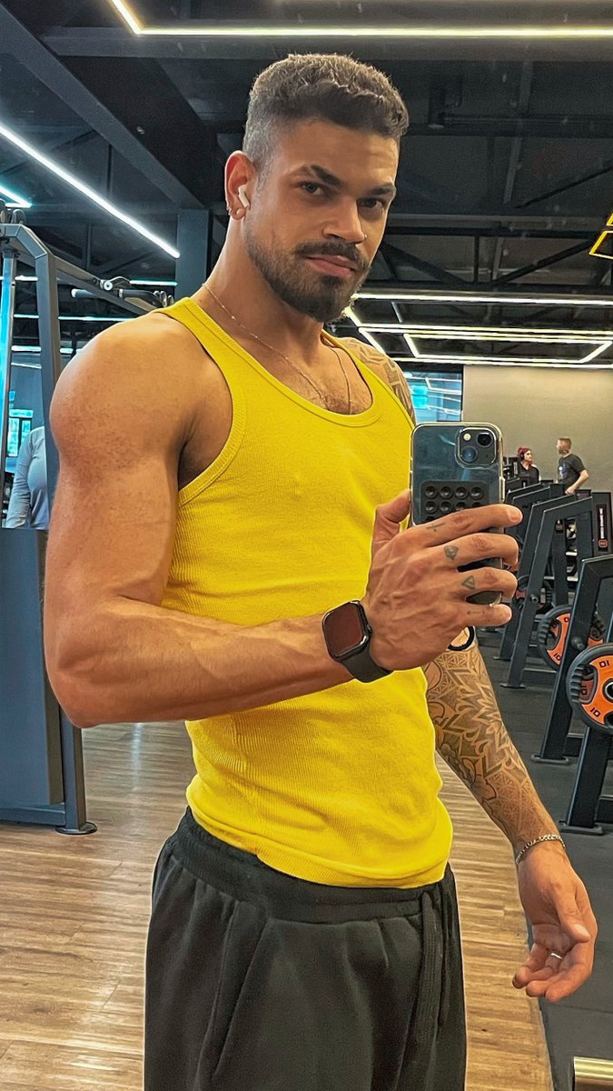 klauschristian_'s tweet photo. Quer treinar comigo? 🫠 https://t.co/etJMbzGibU