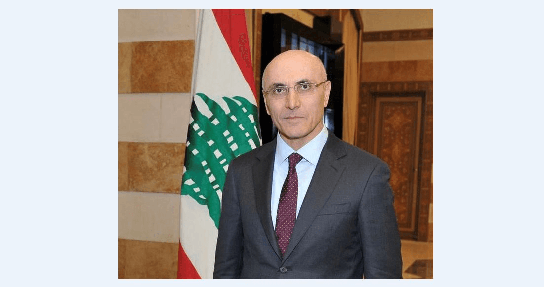 SlaNews3's tweet photo. الداخلية أعلنت توقيف ملقي الحجارة على السيارات على طريق المطار الحجار: قوى الأمن ستشدد الرقابة لمنع تكرار هذه الأفعال https://t.co/abhA6UzKI3 via @news_sla https://t.co/anmd2uWrso