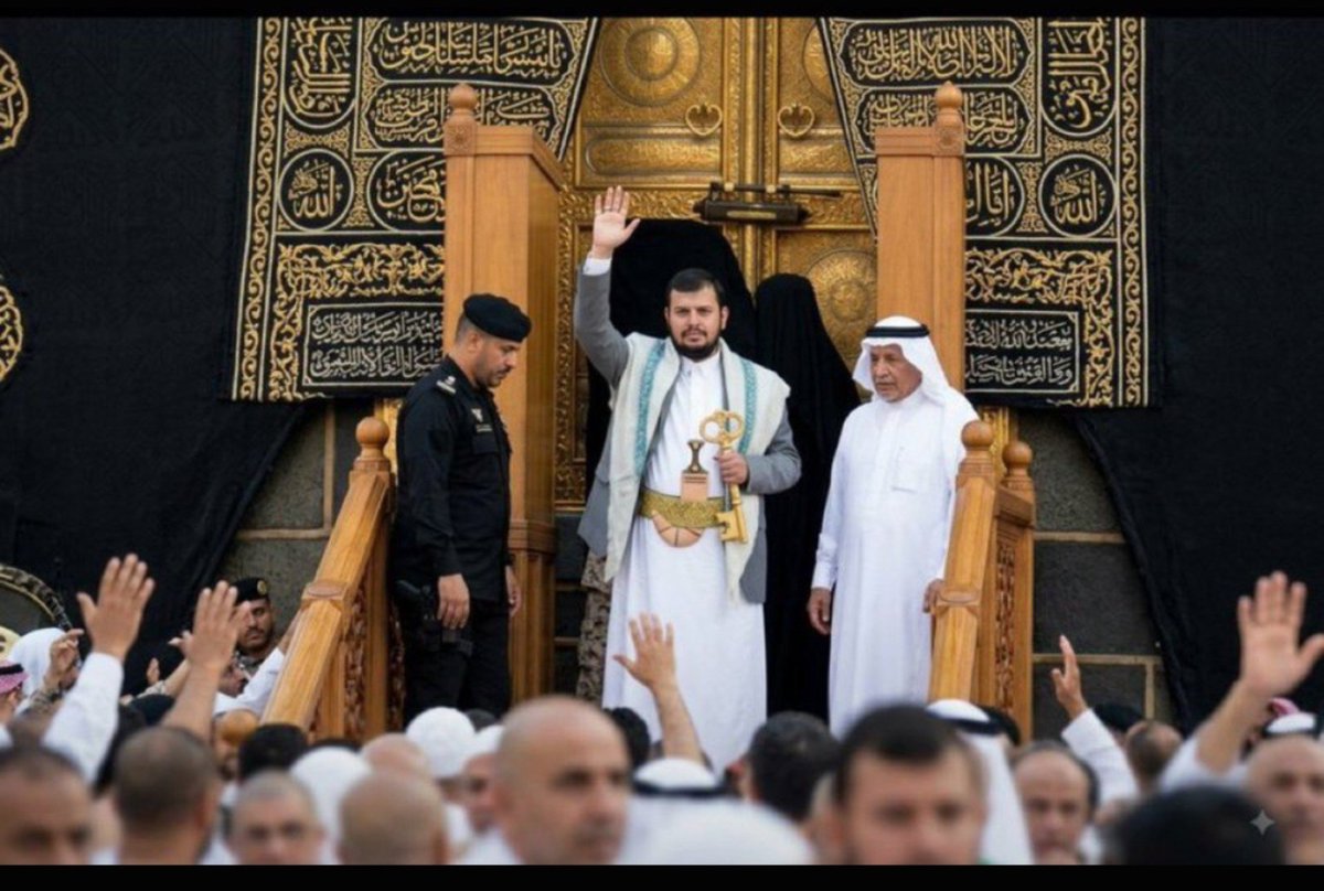 H_hosseini118's tweet photo. بصفتك مسلمًا، هل تقبل ان يكون هذا الشخص خادم الحرمين الشريفين؟؟

◯ نعم

○لا https://t.co/6ZOC746Cic