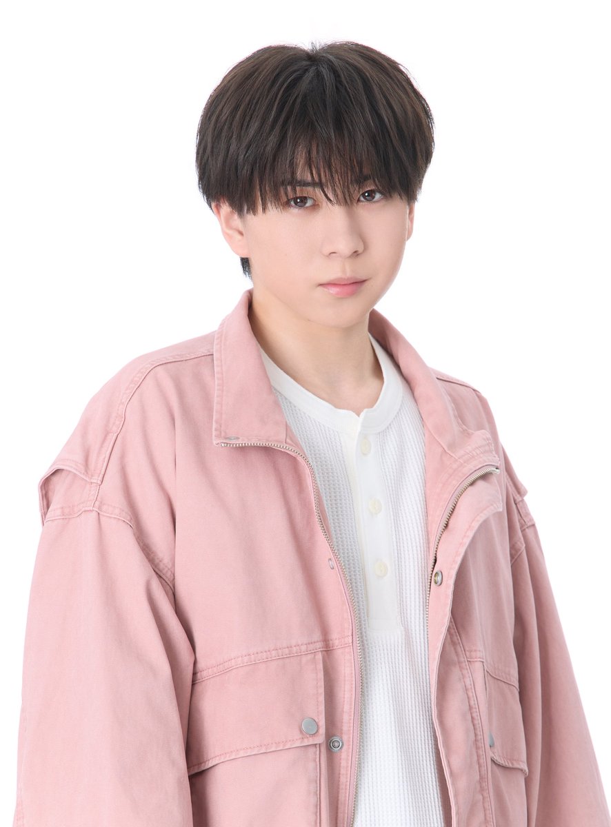 jr_official_X's tweet photo. 【 NEWS📢】

『 Documentary of Endless SHOCK -最終公演の舞台裏- 』 はいよいよ…‼︎
本日16:00からディズニープラスより配信開始📡🌟

#堂本光一 さん主演
#松尾龍 #松浦銀志 出演
ミュージカル「 #EndlessSHOCK 」の舞台裏に完全密着したドキュメンタリーをお届けします✨

さらに...!!
『 Endless SHOCK 2024 April/May 』
『 Endless SHOCK -Eternal- 2024 April/May 』
『 Endless SHOCK 2024 November 』は
9月30日(水)16:00より3作品同時配信スタートです❤️‍🔥

ぜひお楽しみに!!