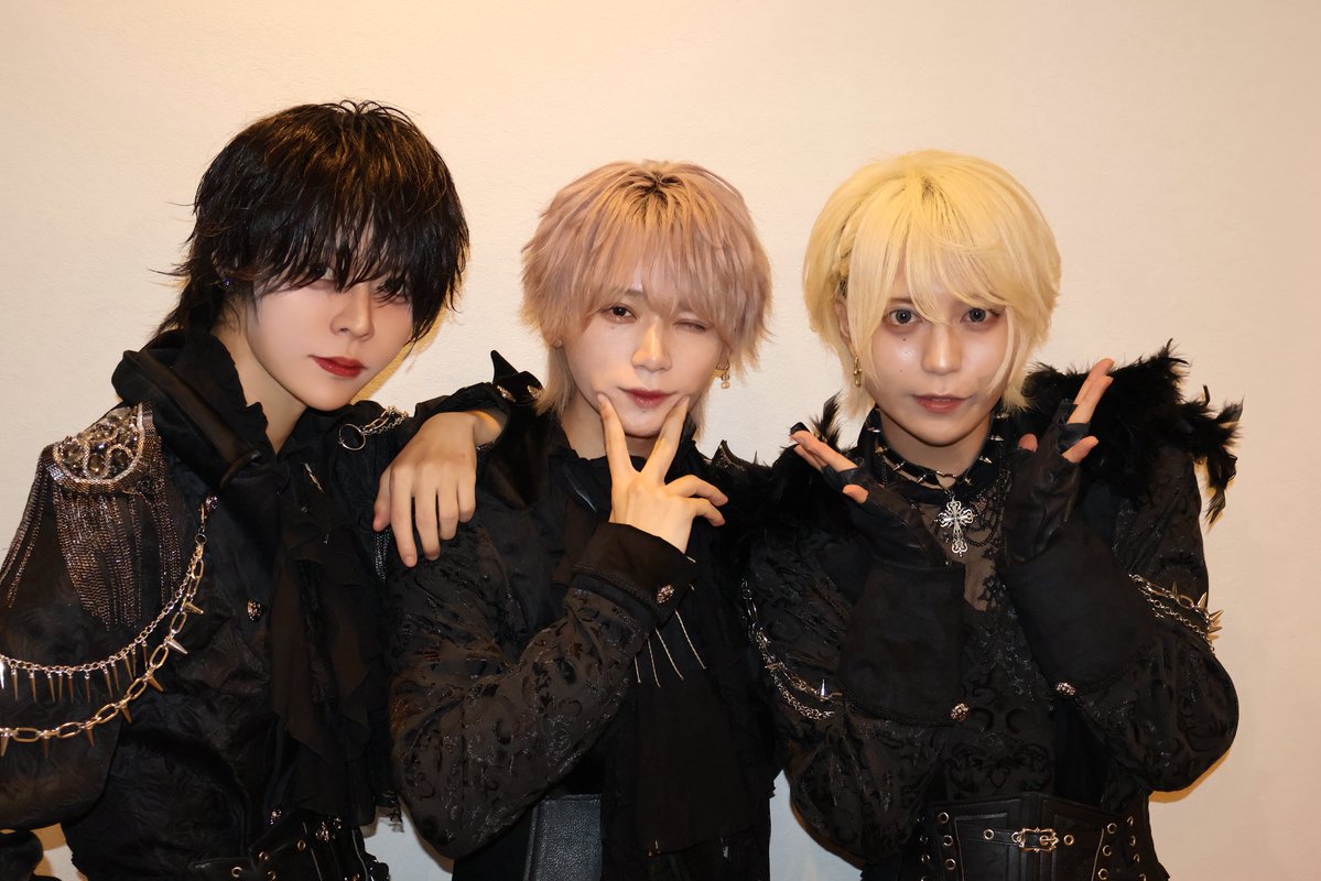 ENMA17_official's tweet photo. ❖━━━━━━━━━━━❖
　　ENMA9/27ペア配信

             【遥斗チーム】
　　遥斗、けい、れい

     RP+♡が一番多いチーム
　　　が配信致します👹
　　
❖━━━━━━━━━━━❖ https://t.co/t8xPy2TEra