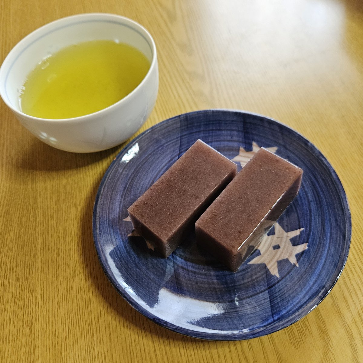 yuu__572's tweet photo. 羊羮作ったよ～～！！🍵 https://t.co/nDKymNoKU2