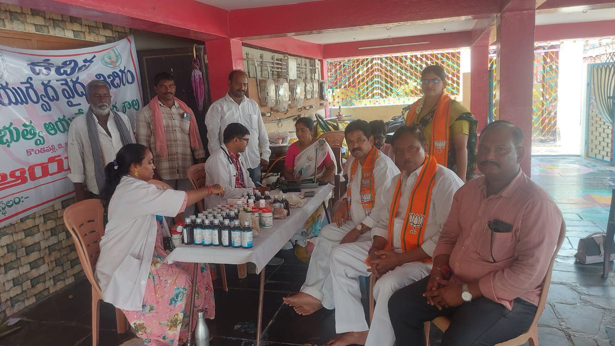 StateKisan's tweet photo. 🩺❤️ Serving Health, Spreading Happiness!
On the occasion of Hon’ble Prime Minister Narendra Modi Ji’s birthday, a Health Camp was conducted to promote health awareness and provide essential healthcare support to the community.
#NarendraModi #PMModi #ModiBirthday #SevaHiSankalp https://t.co/UN5lAsGn8s