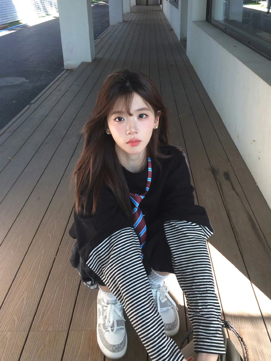 QIAOYIYUGLOBAL's tweet photo. [📷] 260923

#QIAOYIYU weibo &amp; ig Update

#QIAOYIYU #乔一鱼 #เฉียวอีอวี๋ #Gen1es https://t.co/raYOs6thnU