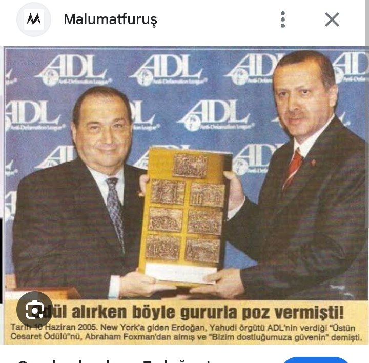 DoganSahin1834's tweet photo. @turkiahaber Şu madalyayı törenle iade etse bende inanacağım da,ama yapmıyor.Rte tiyatro oynuyor.Bu lafların, benim gözümde kıymet-i Harbiyesi yok. https://t.co/OYpkKigQaR