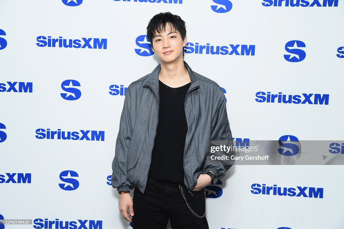 cyjprint's tweet photo. Jay B visits SiriusXM Studios on September 22, 2026 in New York City. (Photo by Gary Gershoff/Getty Images)

#JAYB #제이비 @defjaybkr #GOT7 https://t.co/YcRLqO0mDy