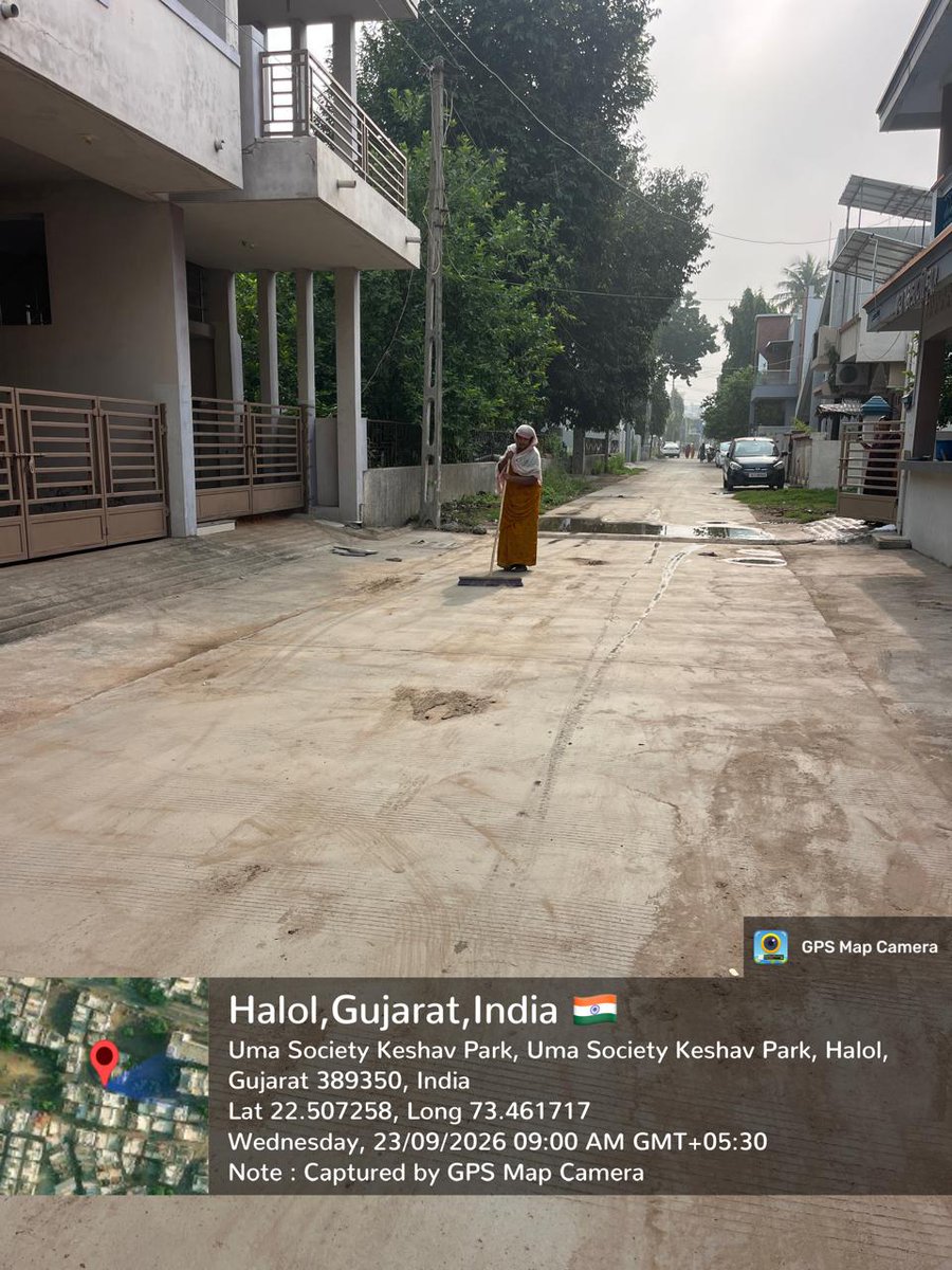 HALOLNAGARPALI2's tweet photo. હાલોલ નગરપાલિકા  દ્વારા સફાઈ ની કામગીરી કરવામાં આવેલ છે. https://t.co/Kb5WBG6uyo