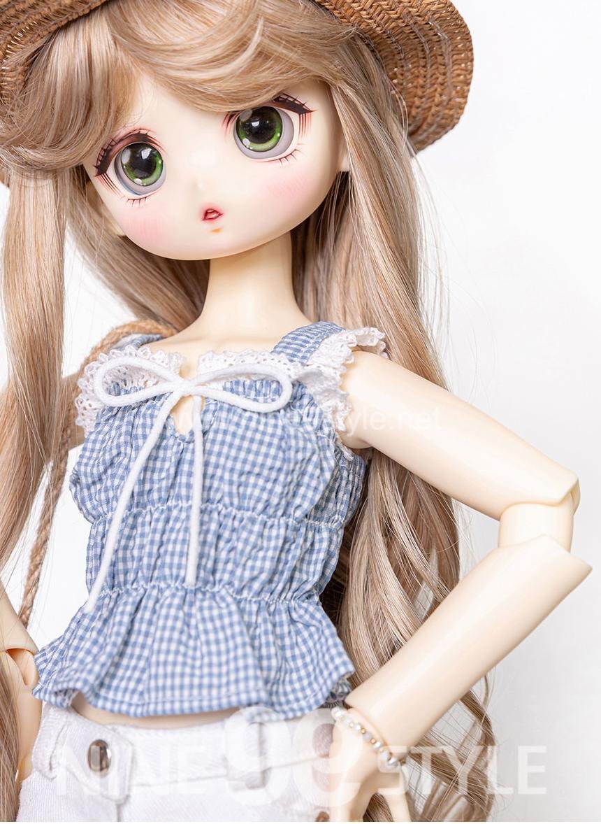 DOLKOSAKA's tweet photo. 【入荷情報/お洋服】
NINE9 STYLE 様より、Peplum sleeveless blouse が入荷しました！

40cm(MSD,MDD)　各￥4,650
カラー：Blue check / White
60cm(SD13,SD16)　￥4,950
カラー：Blue check
#DOLK大阪お洋服 https://t.co/JcVzhJkcyq