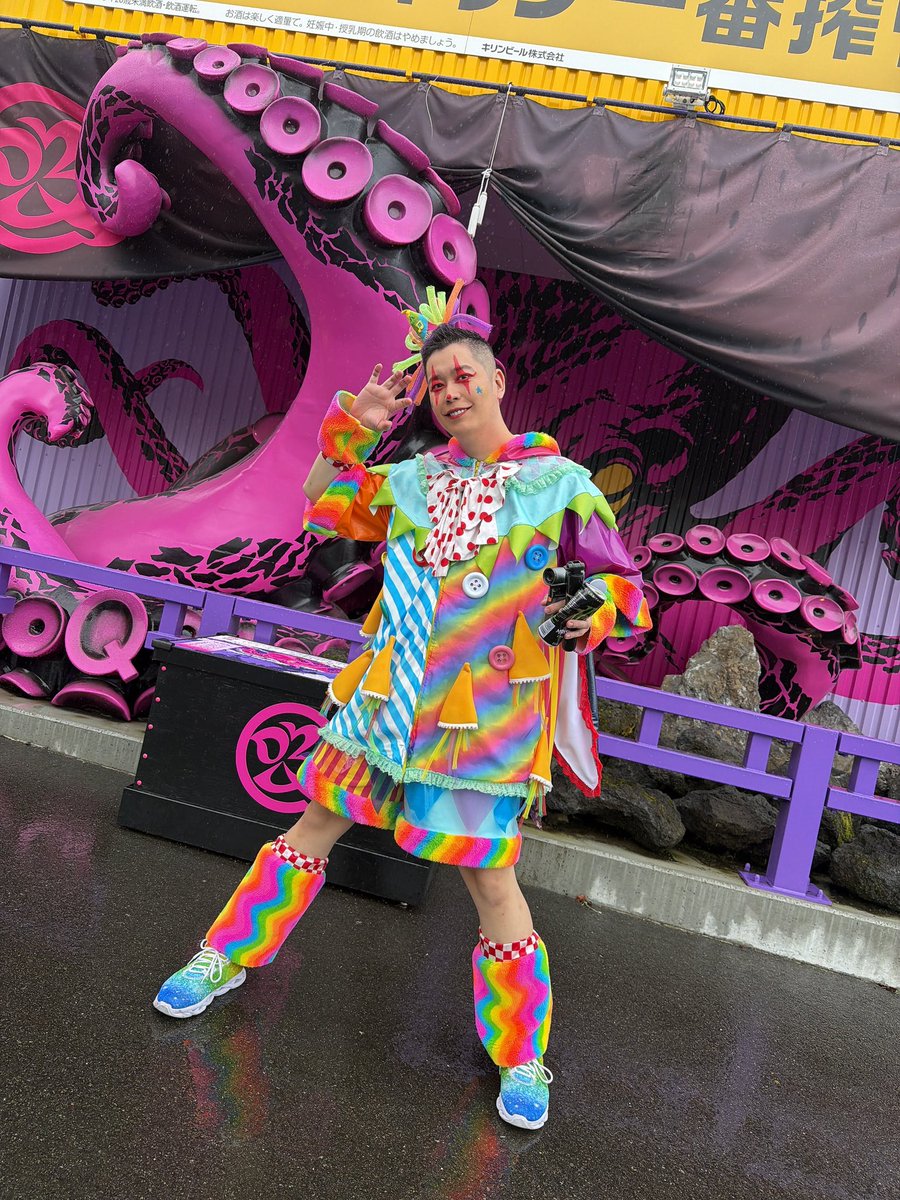 tassy_spmc's tweet photo. 富士急ハイランドにてライブを見て下さった方
ありがとうございました👯‍♂️🌈

スーパーマカロニサラダのゲイモンスター
『たっしー』です‼️よろしくお願いします🤡

今日は、ハウラブを見てくれた野良のおナカマさんに出会えて嬉しかったです😆
このツイート届い��ら写真ください！笑 https://t.co/sss4CvpT4k