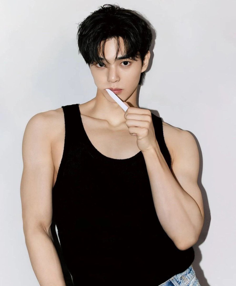 xoxbbb1's tweet photo. #비오정요 https://t.co/rspVnabU12