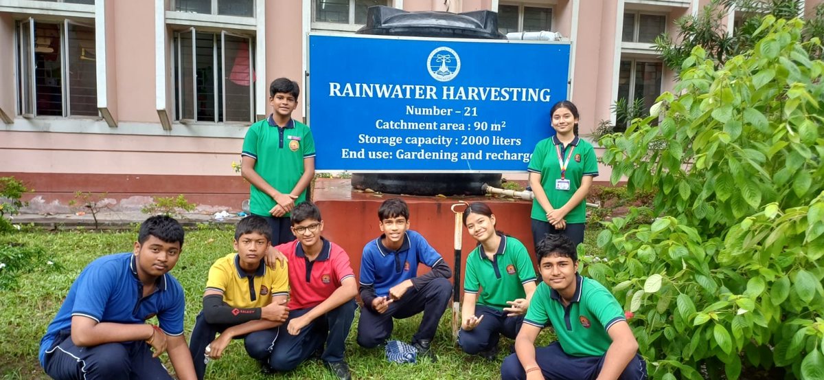 kvcut's tweet photo. Activities under ECO CLUB 
Rain water harvesting 
Watering plants
Cleaning gamla from weeds https://t.co/8s5dbRFLcY