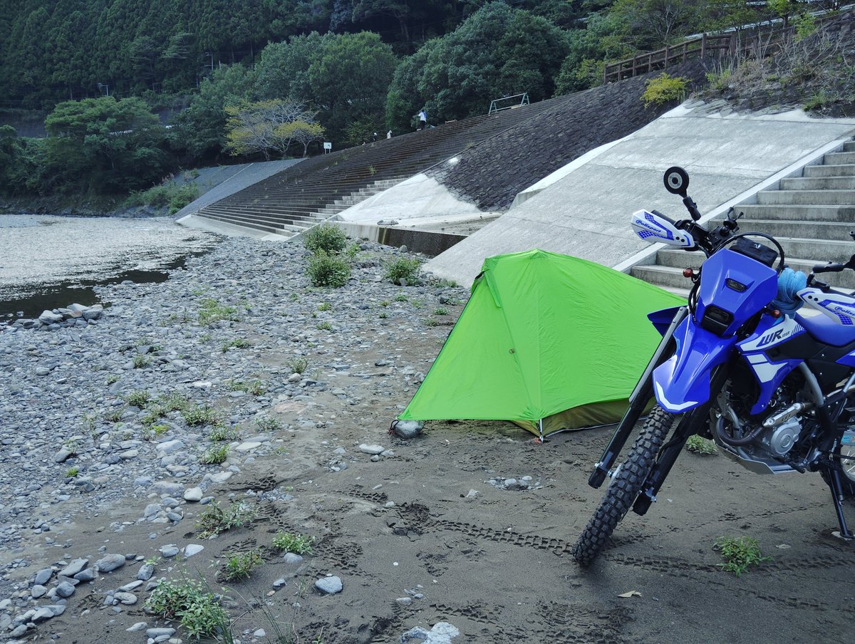 TOKU_mecha's tweet photo. 無事帰宅して洗濯洗車終わり
二泊三日約550kmのツーリング
昔なら1日の距離😂 https://t.co/qsHbo95TZ4