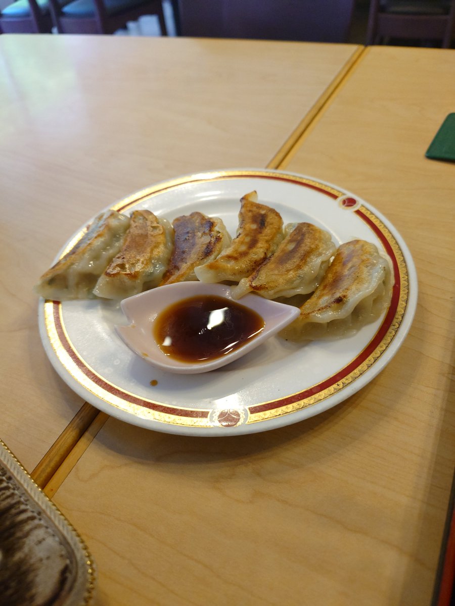 masayan0403's tweet photo. お昼ごはんだす🐮
坦々麺
餃子 https://t.co/sPVhEBoT73